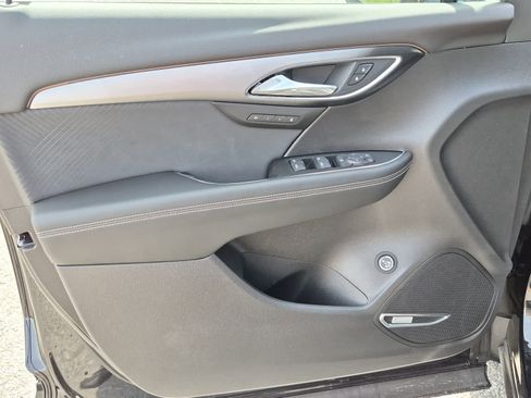 New 2026 Buick Envision Sport Touring image 9