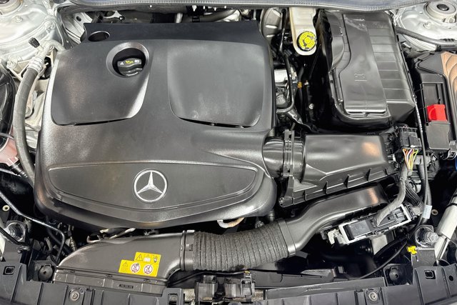 Used 2020 Mercedes-Benz GLA 250 4MATIC image 28