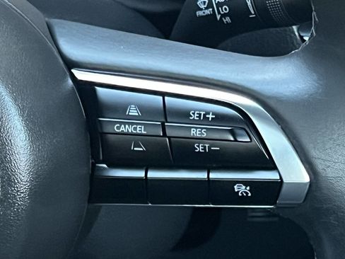 Used 2024 MAZDA MAZDA3 s image 23