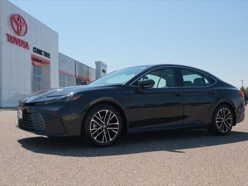 Certified 2025 Toyota Camry XLE w/ Premium Plus Package FWD image 1