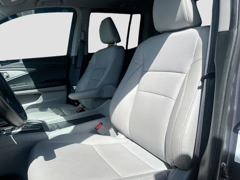 Used 2023 Honda Ridgeline RTL-E image 21