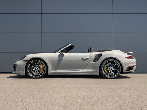 Used 2019 Porsche 911 Turbo AWD/4WD image 12