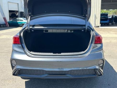 Certified 2022 Kia Forte GT-Line w/ GT-Line Premium Package FWD image 12