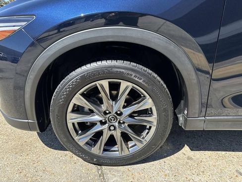 Used 2021 MAZDA CX-5 Signature image 3