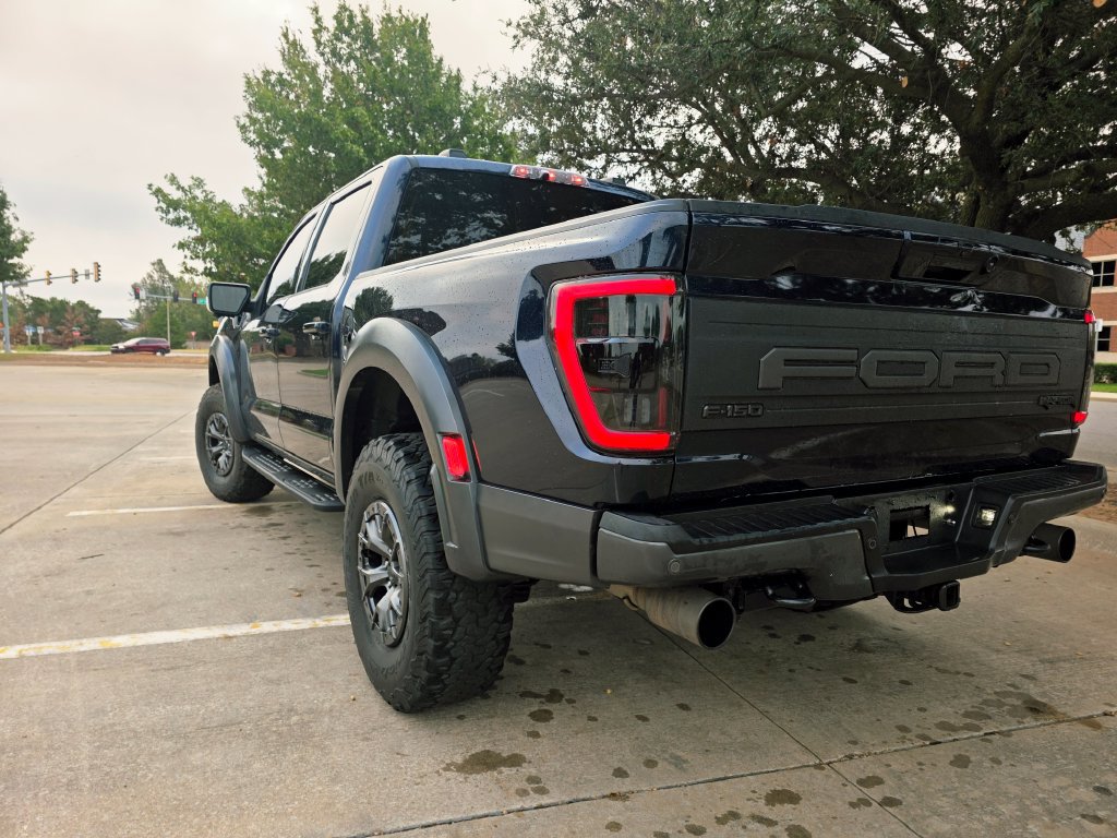 Used 2023 Ford F150 Raptor AWD/4WD image 10