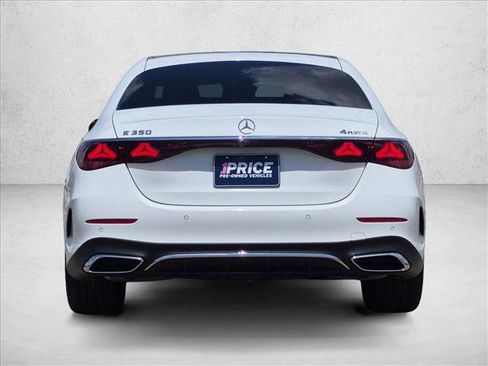 Used 2025 Mercedes-Benz E 350 4MATIC Sedan image 7