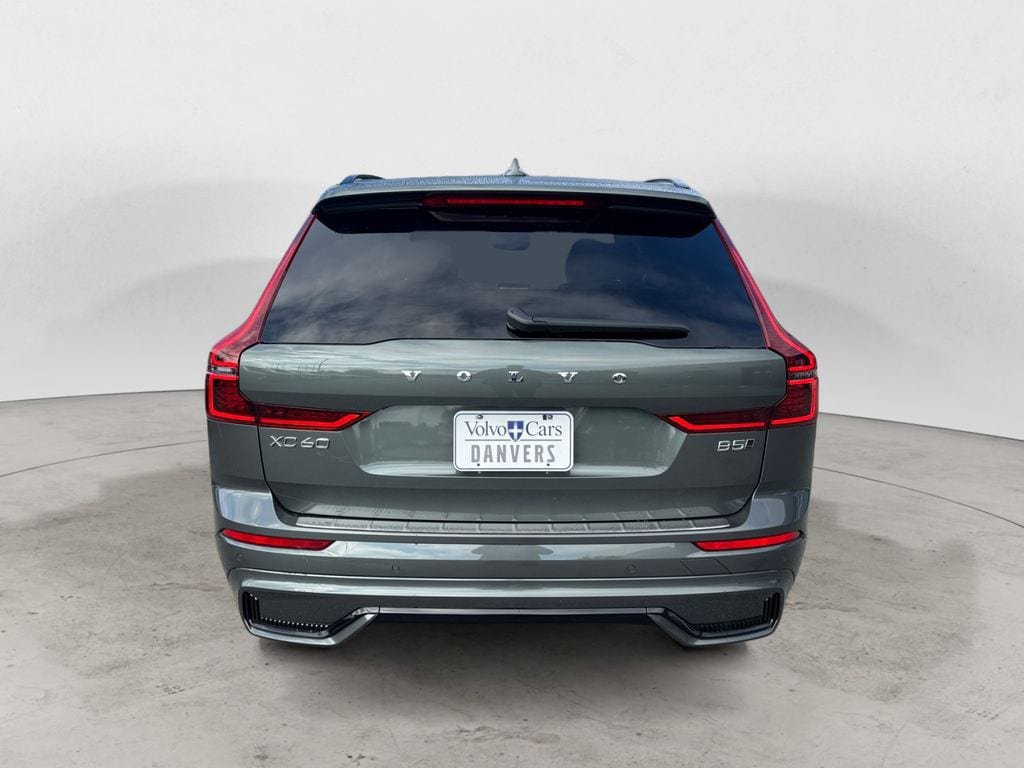 New 2027 Volvo XC60 B5 Plus AWD/4WD image 4