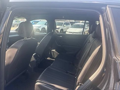 Used 2023 Volkswagen Tiguan SE R-Line AWD/4WD image 13