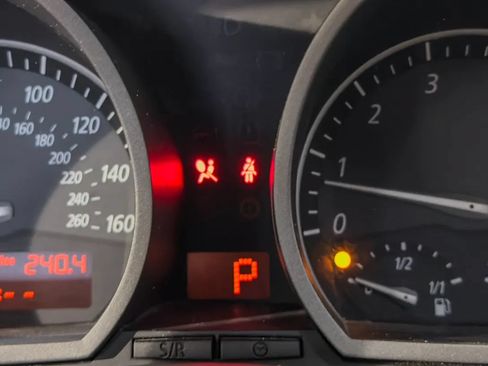 Used 2003 BMW Z4 2.5i RWD image 19