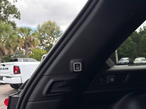 New 2025 Jeep Grand Cherokee Altitude image 12