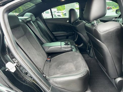 Used 2023 Dodge Charger R/T w/ Plus Group RWD image 26