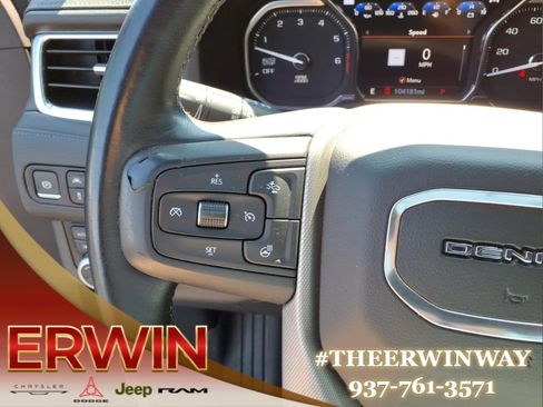 Used 2021 GMC Yukon XL Denali w/ Denali Ultimate Package AWD/4WD image 18
