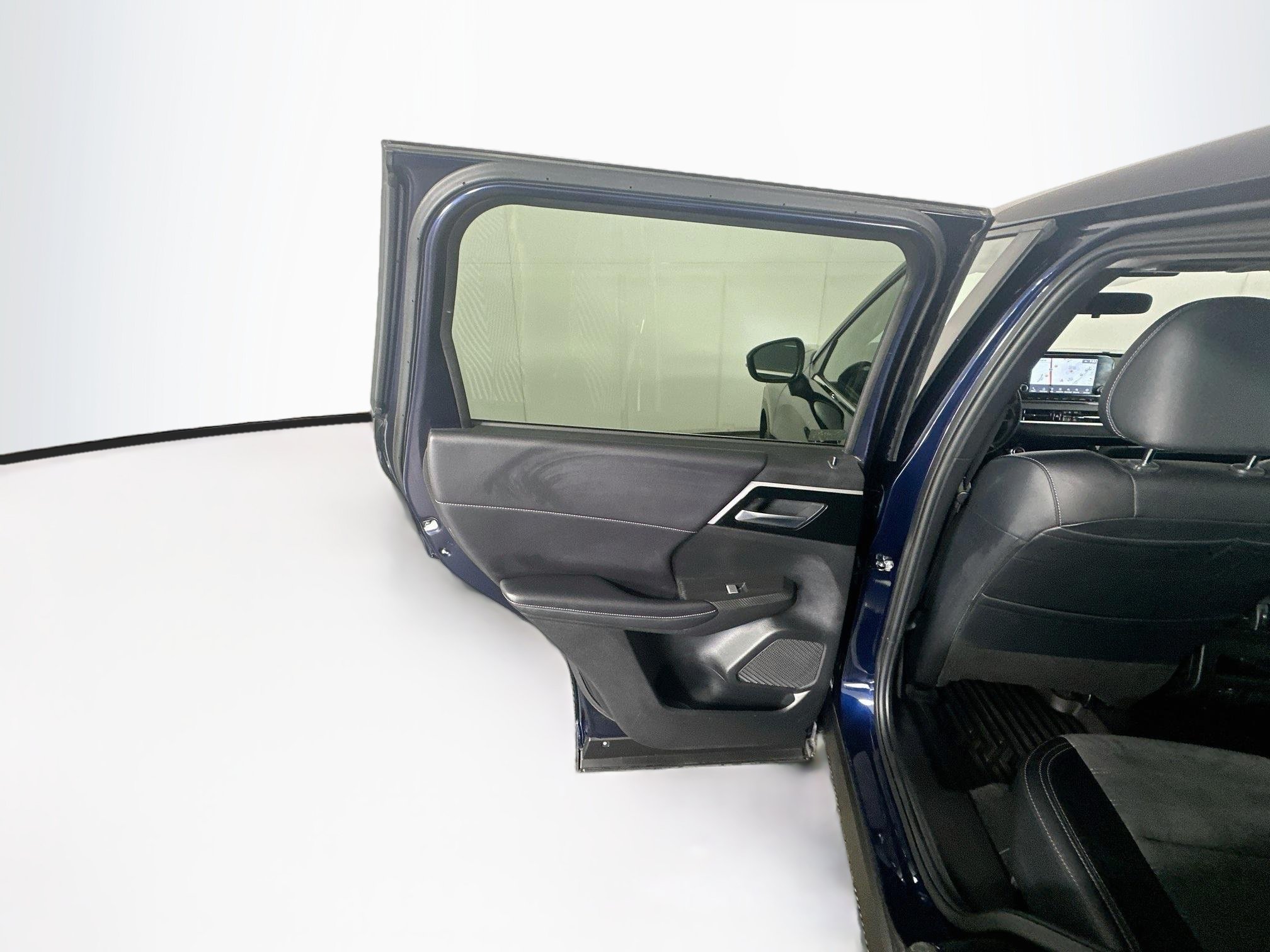 Used 2024 Mitsubishi Outlander SE AWD/4WD image 25
