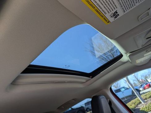 Used 2023 Ford Maverick Lariat w/ Lariat Luxury Package image 25