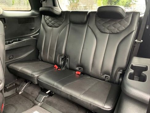 Used 2021 Hyundai Palisade Limited w/ Winter Package image 21