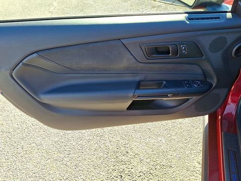 Used 2025 Ford Mustang Dark Horse image 8