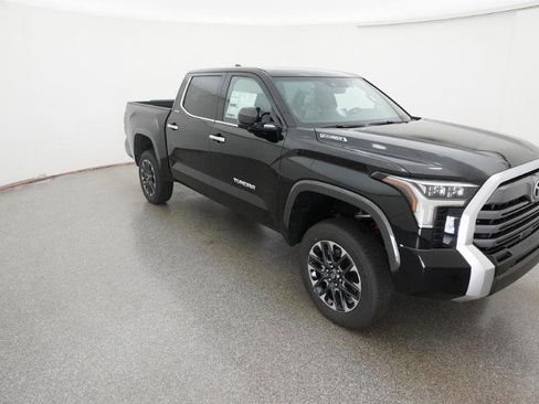 New 2026 Toyota Tundra Limited AWD/4WD image 36