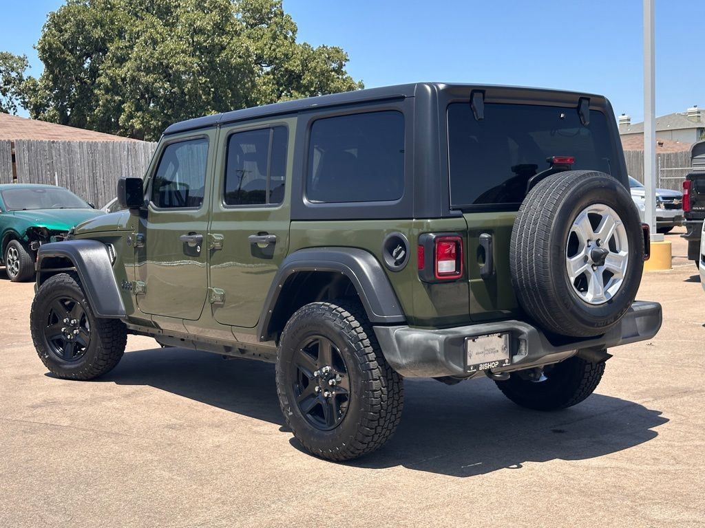 Used 2022 Jeep Wrangler Unlimited Sport AWD/4WD image 3