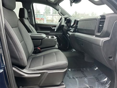 Used 2023 Chevrolet Silverado 1500 LT w/ Protection Package image 10