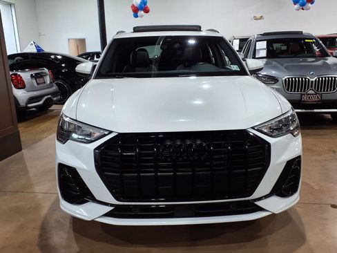 Used 2022 Audi Q3 2.0T Premium AWD/4WD image 2