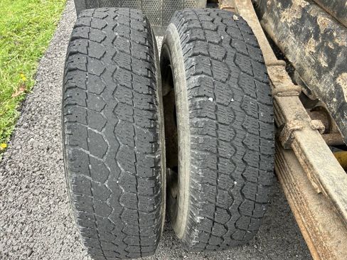 Used 2004 Chevrolet Silverado 3500 2WD Regular Cab image 58