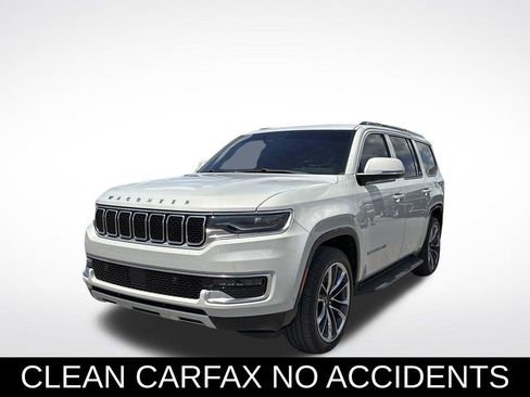 Used 2022 Jeep Wagoneer Series II w/ Premium Group I AWD/4WD image 2