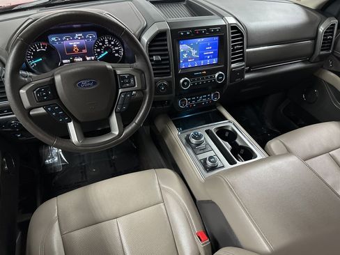 Used 2020 Ford Expedition XLT w/ Equipment Group 202A image 12