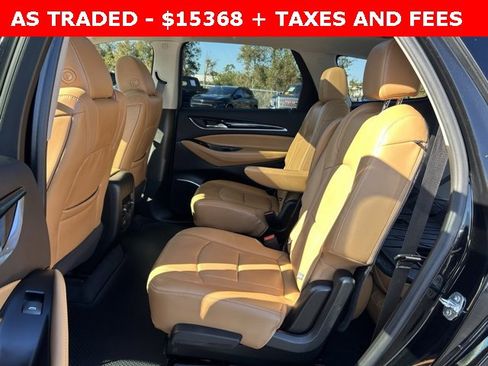 Used 2019 Buick Enclave Essence image 15