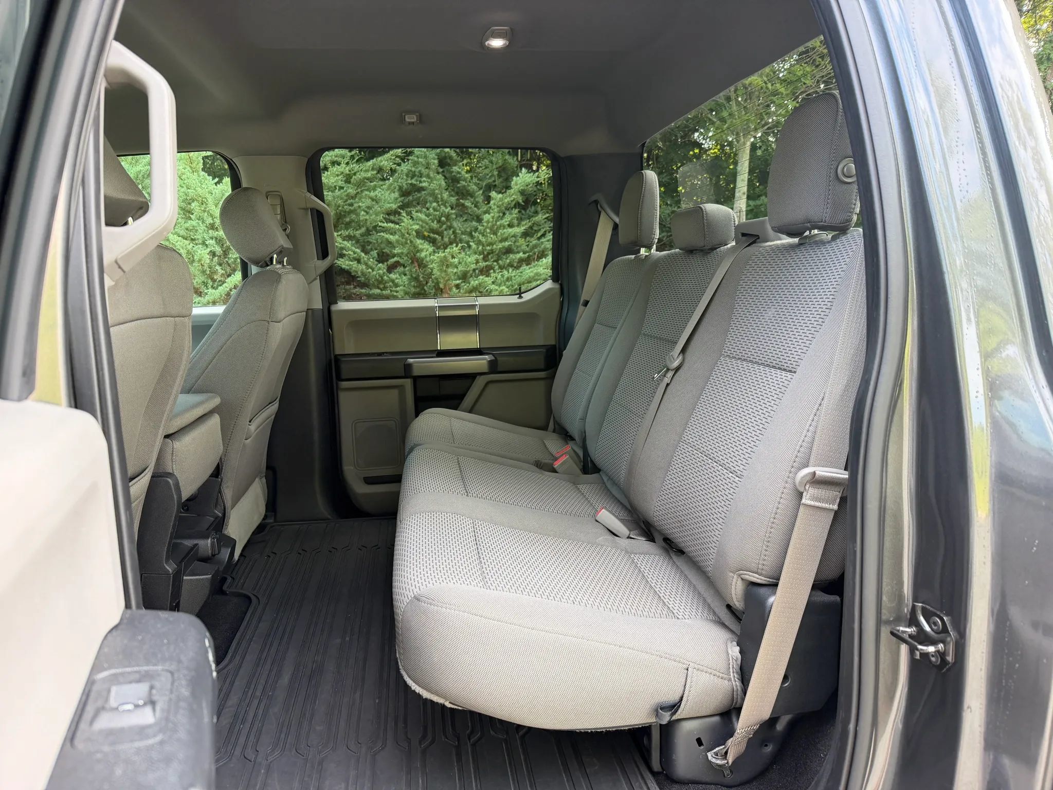 Used 2019 Ford F150 XLT w/ Equipment Group 302A Luxury AWD/4WD image 12