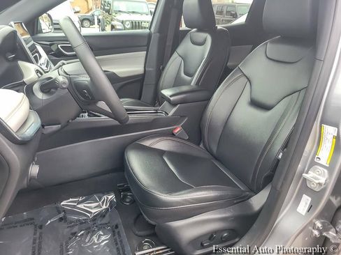 Used 2024 Jeep Compass Limited AWD/4WD image 7