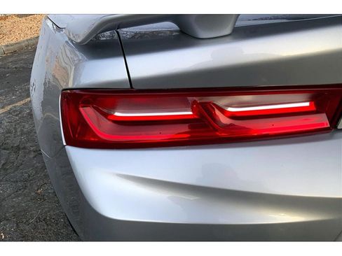 Used 2018 Chevrolet Camaro LT image 29