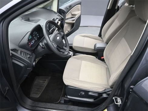 Used 2021 Ford EcoSport S image 9