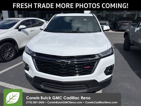 Used 2023 Chevrolet Traverse RS AWD/4WD image 1