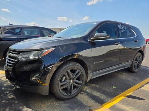 Used 2020 Chevrolet Equinox LT w/ Midnight Edition FWD image 10