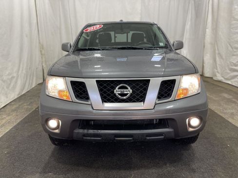 Used 2019 Nissan Frontier PRO-4X image 9