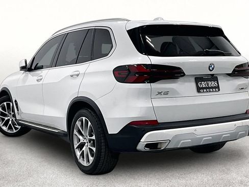 Used 2024 BMW X5 xDrive40i AWD/4WD image 12
