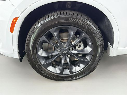 Used 2024 Dodge Durango SXT w/ SXT Blacktop Group AWD/4WD image 32