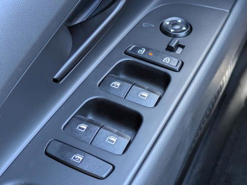New 2026 Hyundai Elantra Sport FWD image 23