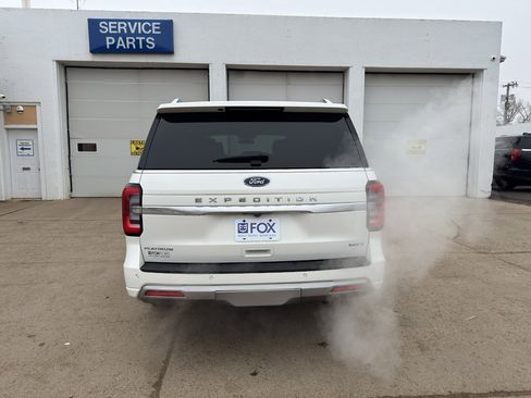 Used 2023 Ford Expedition Max Platinum AWD/4WD image 5