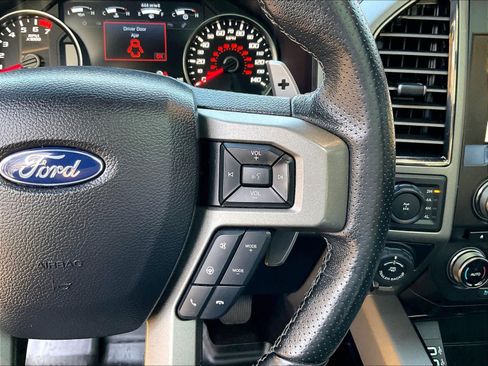 Used 2018 Ford F150 Raptor w/ Equipment Group 802A Luxury image 37