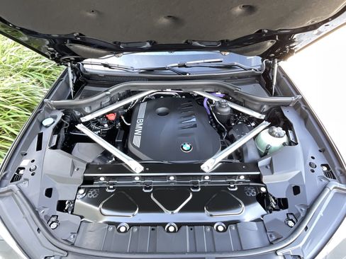 New 2026 BMW X5 xDrive40i w/ Climate Comfort Package image 36