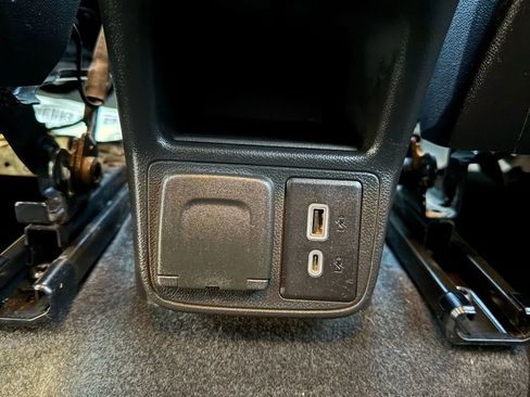 Used 2021 Chevrolet TrailBlazer LT w/ Convenience Package image 27