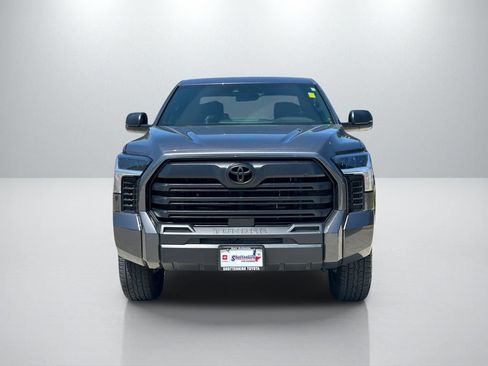 Used 2025 Toyota Tundra SR5 w/ SR5 Premium Package AWD/4WD image 2