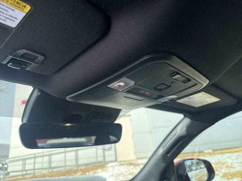 Used 2024 Toyota Tacoma TRD Sport image 14