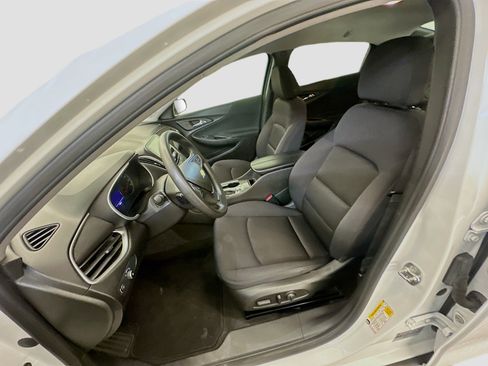 Used 2024 Chevrolet Malibu LT FWD image 13
