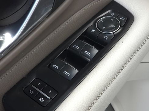 Used 2022 GMC Yukon Denali w/ Denali Ultimate Package image 31