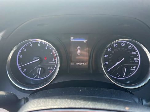 Used 2018 Toyota Camry LE FWD image 10