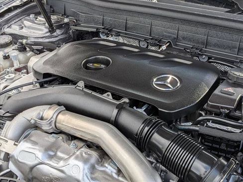 Certified 2026 Mercedes-Benz GLB 250 4MATIC image 23