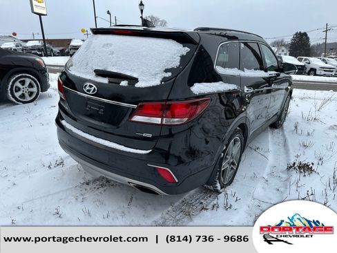 Used 2017 Hyundai Santa Fe SE image 5