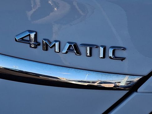 Used 2015 Mercedes-Benz C 300 4MATIC Sedan image 32